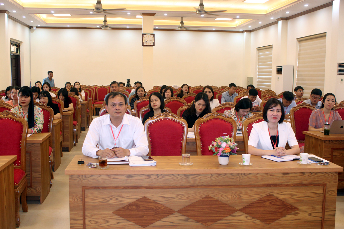 Hội thảo khoa học cấp trường  “Đột phá phát triển khoa học, công nghệ, đổi mới sáng tạo và chuyển đổi số  theo tinh thần Nghị quyết Đại hội đại biểu toàn quốc lần thứ XIV của Đảng”