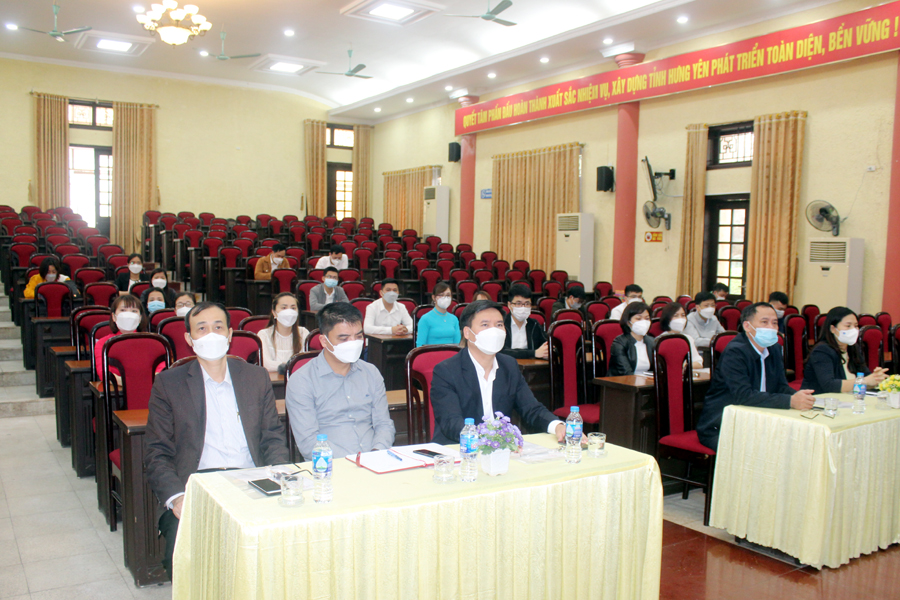 Khai giảng lớp Trung cấp LLCT Hệ tập trung K01 năm 2022 tại Trường Chính trị Nguyễn Văn Linh