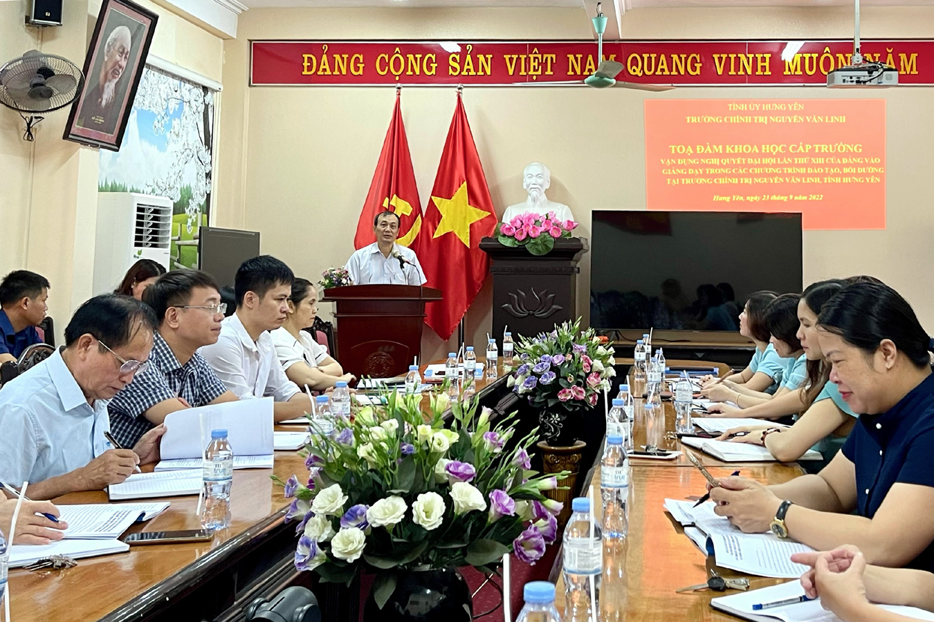 Trường Chính trị Nguyễn Văn Linh tổ chức Tọa đàm khoa học cấp trường
