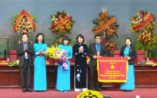 Nêu cao vai trò của Công đoàn Viên chức Việt Nam trong hệ thống chính trị