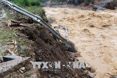 Thủ tướng chỉ đạo khắc phục hậu quả mưa lũ tại các tỉnh miền núi và trung du Bắc Bộ